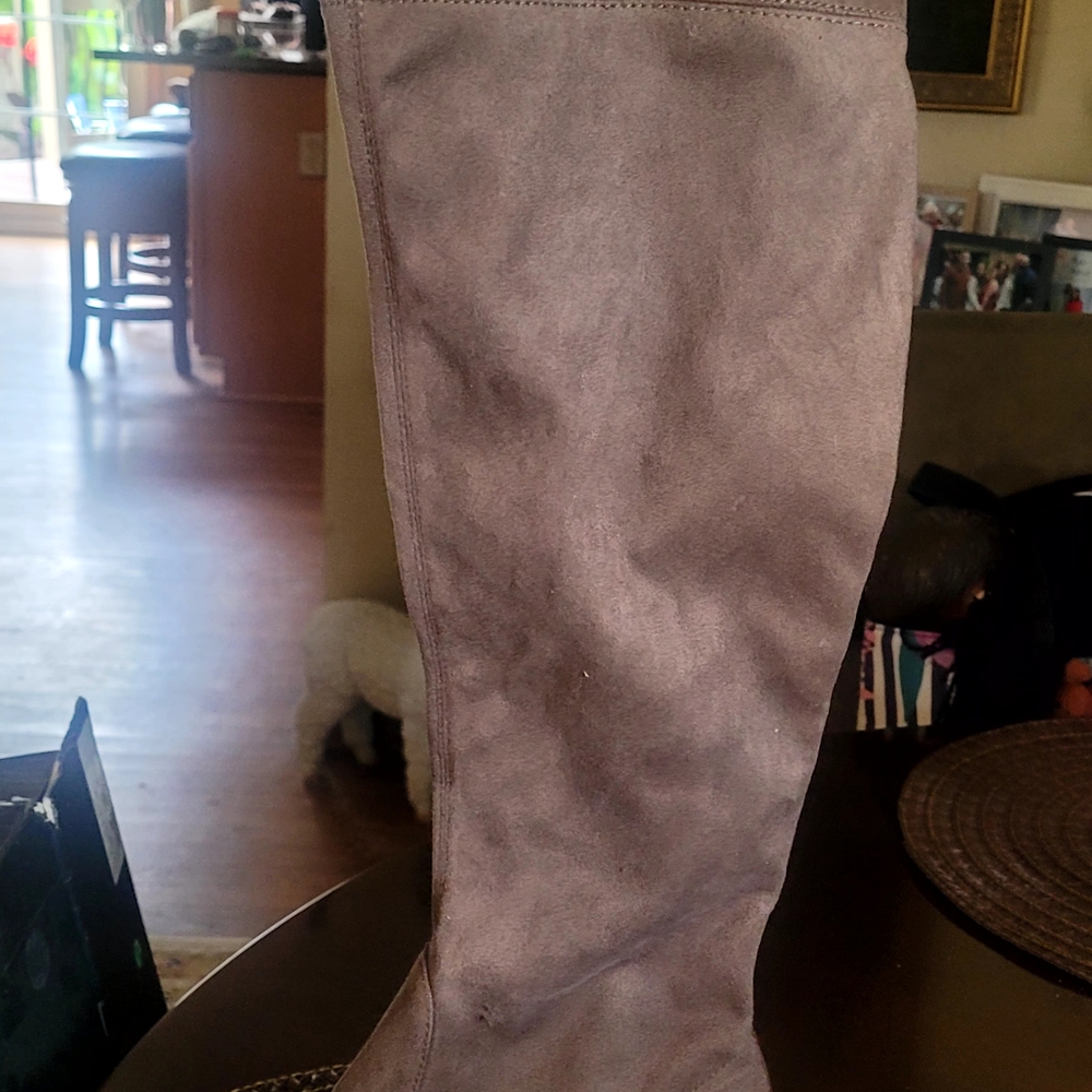 Chic Gray Over the Knee Boots